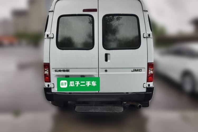Used JMC Transit 2019 2.8T Commercial Version Short Wheelbase Mid-Roof 6-Seater China VI JX493 Rear