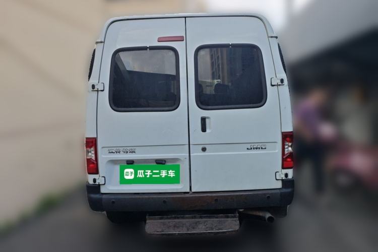 Used JMC Transit 2019 2.8T Commercial Version Short Wheelbase Mid-Roof 6-Seater China VI JX493 Rear