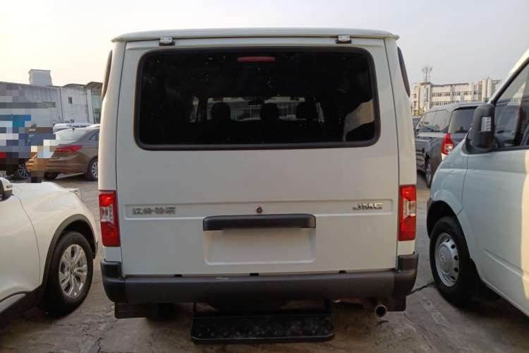 Used JMC Transit 2019 2.8T Commercial Version Short Wheelbase Low Roof 6-Seater China VI Emission Standard JX493 Rear