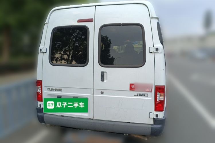 Used JMC Transit 2019 2.8T Commercial Version Short Wheelbase Mid-Roof 6-Seater China VI JX493 Rear