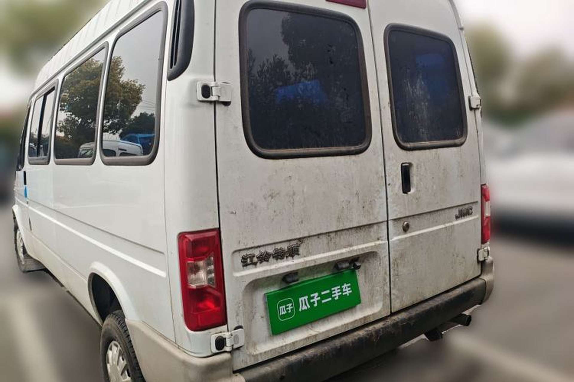Used JMC Transit 2019 2.8T Commercial Version Long Wheelbase Mid-Roof 6-Seater Rear Single Tire China VI Emission Standard – JX493 Rear Left 45 Deg