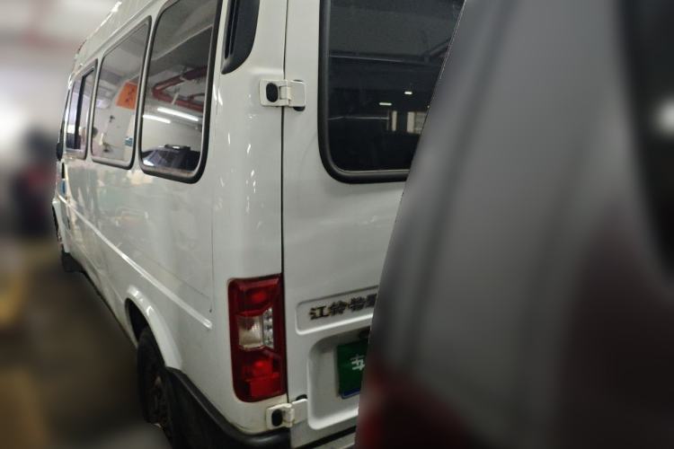 Used JMC Transit 2019 2.8T Commercial Version Long Wheelbase Mid-Roof 6-Seater Rear Single Tire China VI Emission Standard – JX493 Rear Left 45 Deg