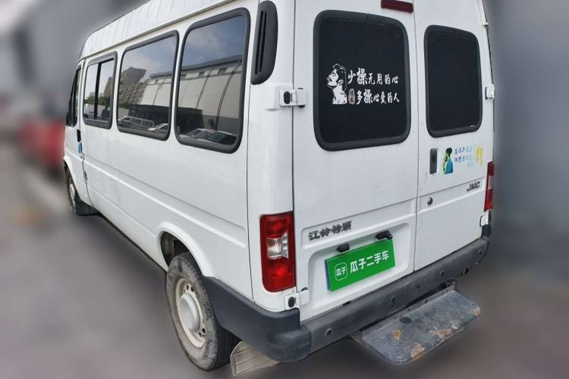 Used JMC Transit 2019 2.8T Commercial Version Long Wheelbase Mid-Roof 6-Seater Rear Single Tire China VI Emission Standard – JX493 Rear Left 45 Deg