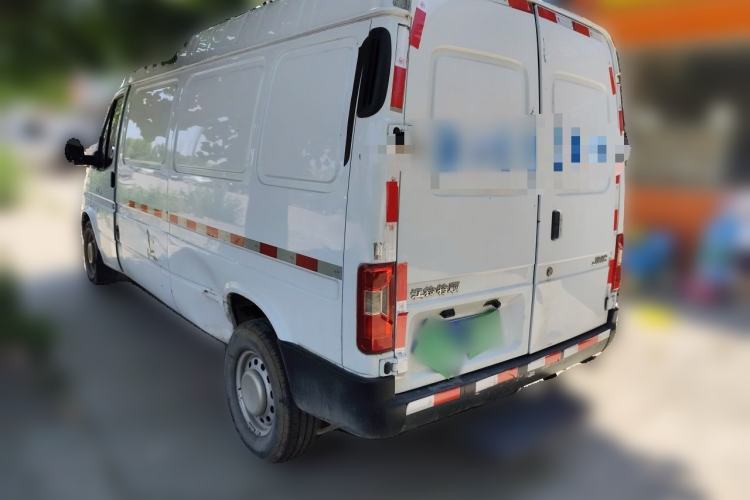 Used JMC Transit 2019 2.8T Commercial Version Long Wheelbase Mid-Roof 3-Seater Rear Single Tire China VI Emission Standard – JX493 Rear Left 45 Deg