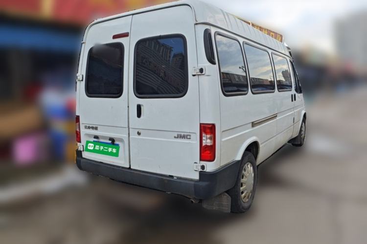 Used JMC Transit 2019 2.8T Commercial Version Long Wheelbase Mid-Roof 6-Seater Rear Single Tire China VI Emission Standard – JX493 Rear Right 45 Deg