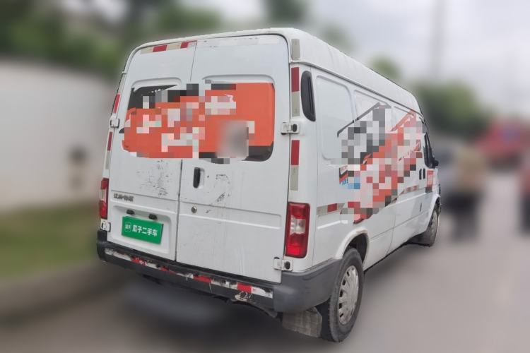 Used JMC Transit 2019 2.8T Commercial Version Long Wheelbase Mid-Roof 3-Seater Rear Single Tire China VI Emission Standard – JX493 Rear Right 45 Deg