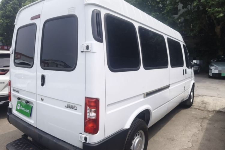 Used JMC Transit 2019 2.8T Commercial Version Long Wheelbase Mid-Roof 6-Seater Rear Single Tire China VI Emission Standard – JX493 Rear Right 45 Deg