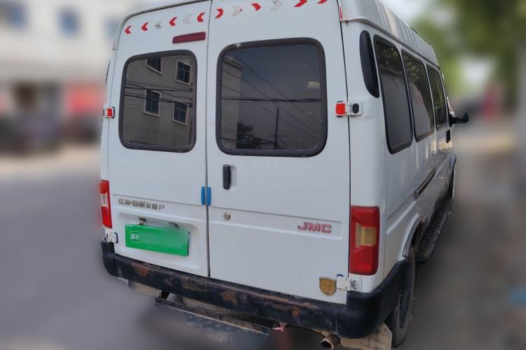 Used JMC Transit 2019 2.8T Commercial Version Long Wheelbase Mid-Roof 6-Seater Rear Single Tire China VI Emission Standard – JX493 Rear Right 45 Deg