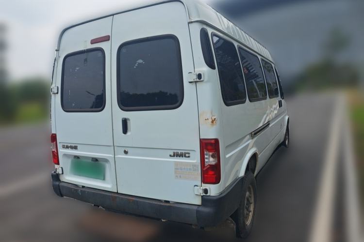Used JMC Transit 2019 2.8T Commercial Version Long Wheelbase Mid-Roof 6-Seater Rear Single Tire China VI Emission Standard – JX493 Rear Right 45 Deg