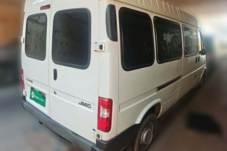 Used JMC Transit 2019 2.8T Commercial Version Long Wheelbase Mid-Roof 6-Seater Rear Single Tire China VI Emission Standard – JX493 Rear Right 45 Deg