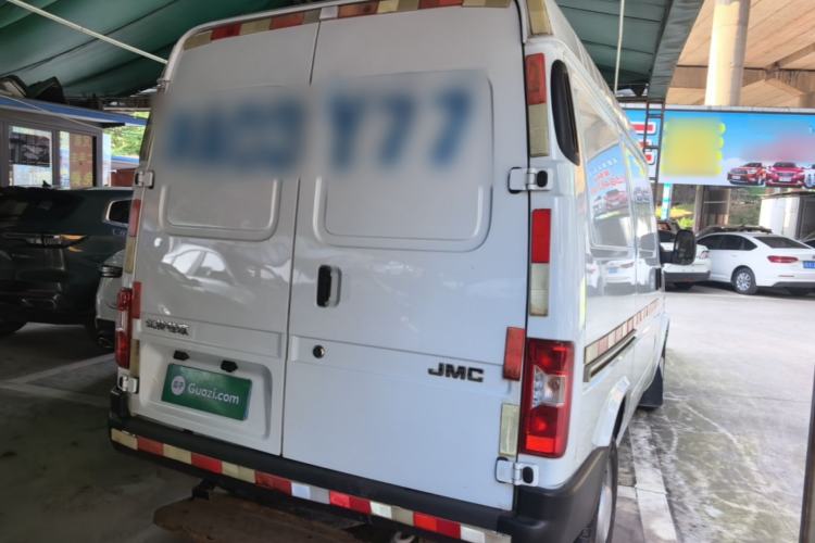 Used JMC Transit 2019 2.8T Commercial Version Short Wheelbase Mid-Roof 3-Seater China VI Standard JX493 Rear Right 45 Deg