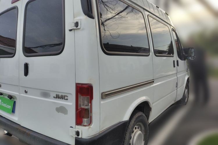 Used JMC Transit 2019 2.8T Commercial Version Short Wheelbase Low Roof 6-Seater China VI Emission Standard JX493 Rear Right 45 Deg