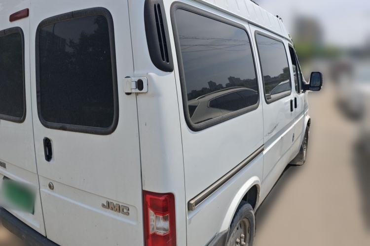 Used JMC Transit 2019 2.8T Commercial Version Short Wheelbase Mid-Roof 6-Seater China VI JX493 Rear Right 45 Deg
