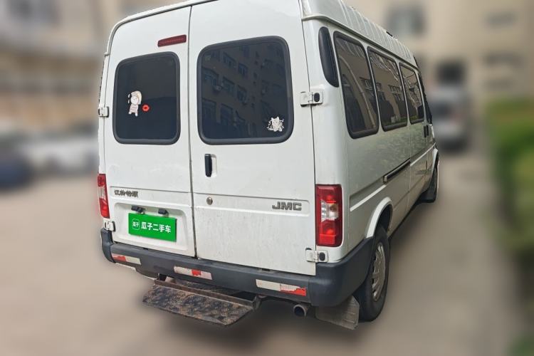 Used JMC Transit 2019 2.8T Commercial Version Long Wheelbase Mid-Roof 6-Seater Rear Single Tire China VI Emission Standard – JX493 Rear Right 45 Deg