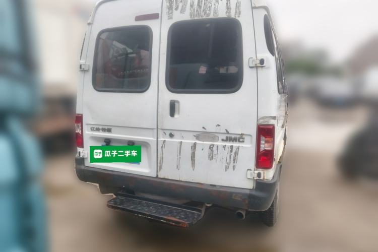 Used JMC Transit 2019 2.8T Commercial Version Long Wheelbase Mid-Roof 6-Seater Rear Single Tire China VI Emission Standard – JX493 Rear