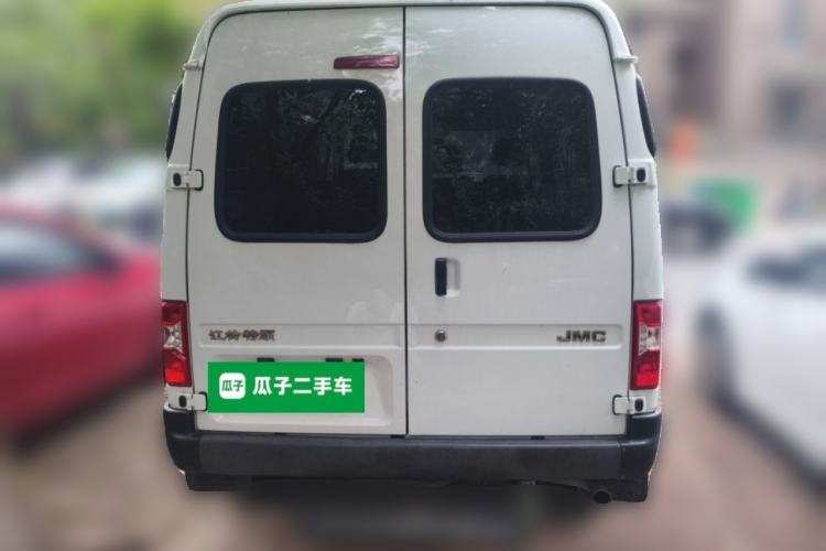 Used JMC Transit 2019 2.8T Commercial Version Short Wheelbase Mid-Roof 6-Seater China VI JX493 Rear