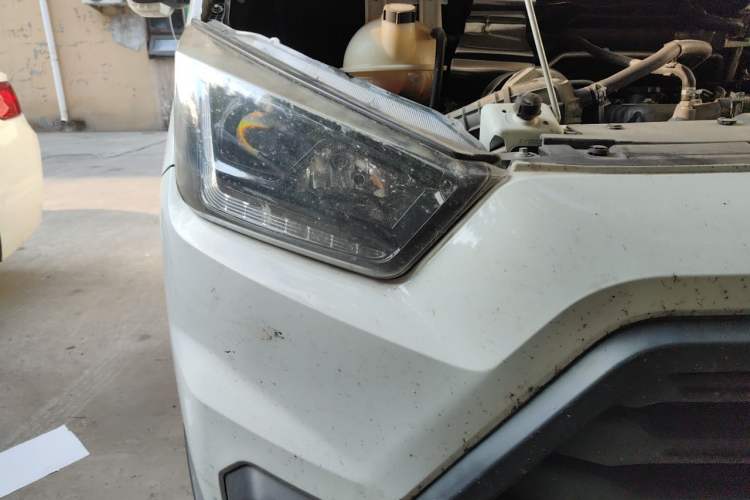 Used JMC Transit  Right Front Headlight