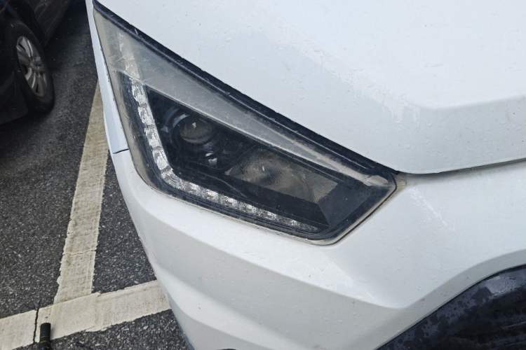 Used JMC Transit  Right Front Headlight