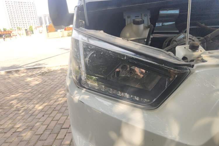 Used JMC Transit  Right Front Headlight