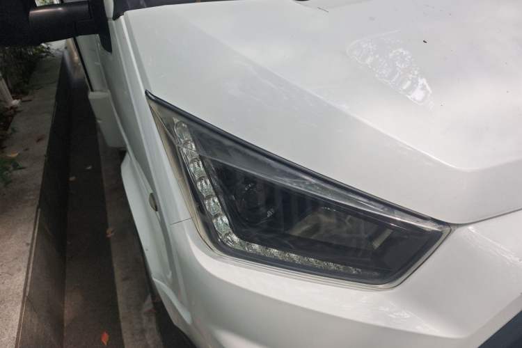 Used JMC Transit  Right Front Headlight