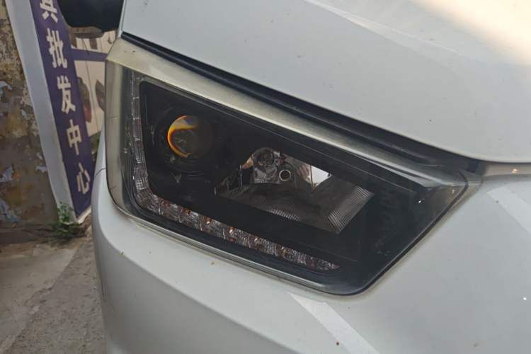 Used JMC Transit  Right Front Headlight