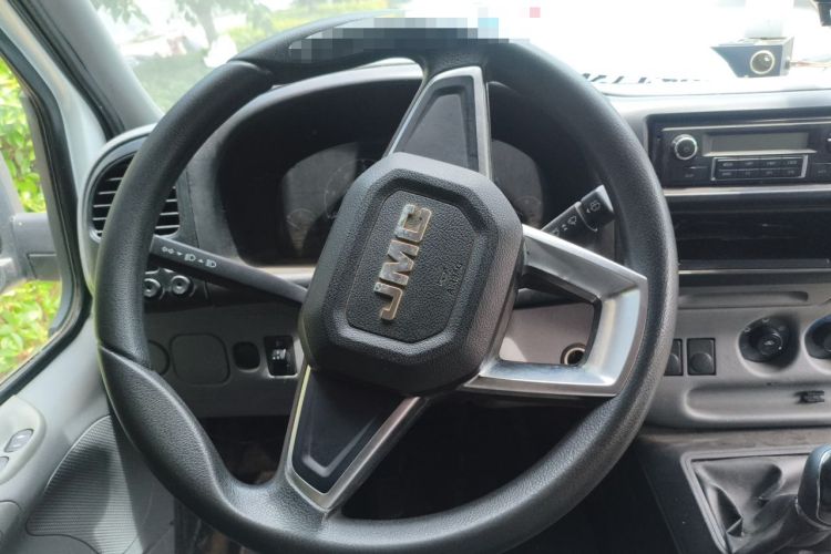 Used JMC Transit 2019 2.8T Commercial Version Short Wheelbase Mid-Roof 6-Seater China VI JX493 Steering Wheel