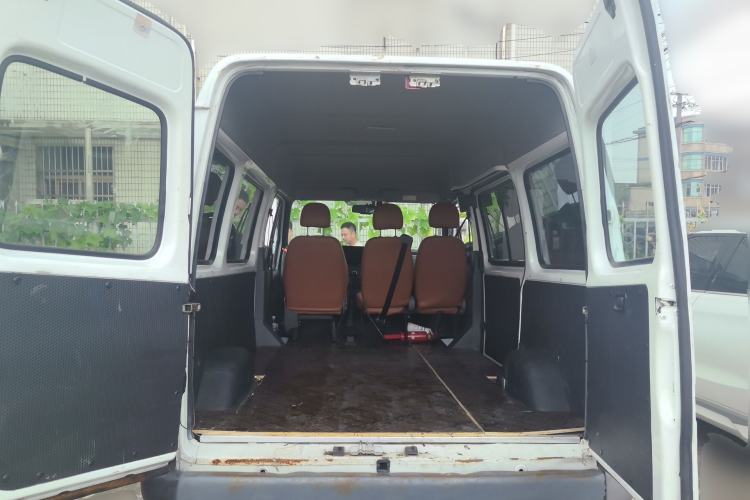 Used JMC Transit 2019 2.8T Commercial Version Short Wheelbase Mid-Roof 6-Seater China VI JX493 Trunk