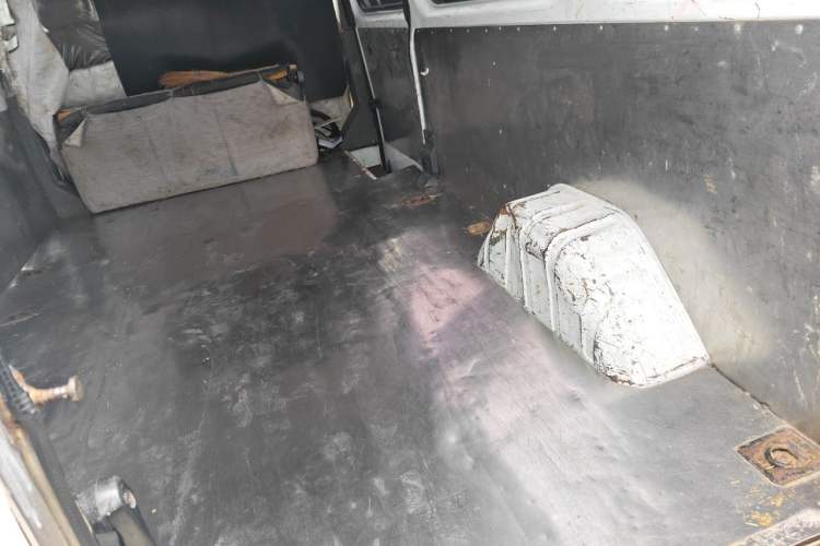 Used JMC Transit  Trunk