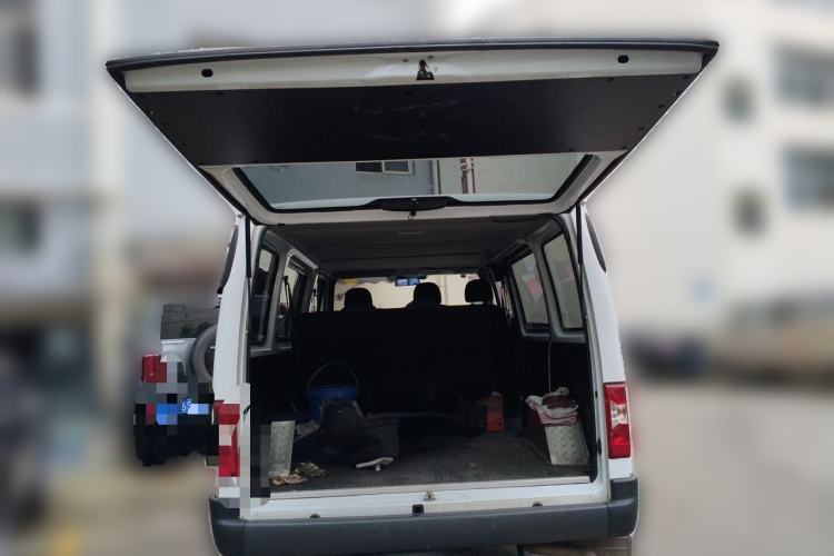 Used JMC Transit 2019 2.8T Commercial Version Short Wheelbase Low Roof 6-Seater China VI Emission Standard JX493 Trunk