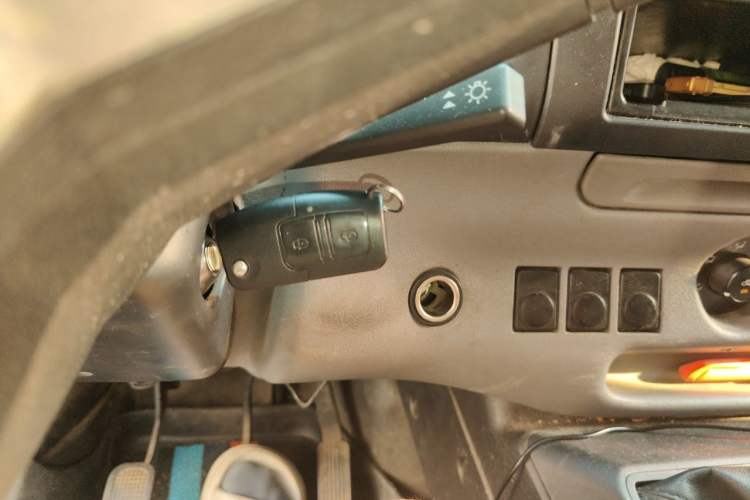 Used JMC Transit  Vehicle Key