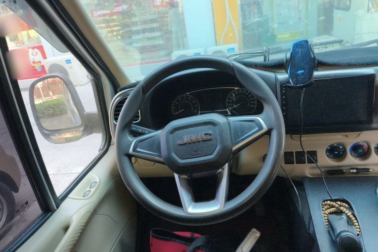Used JMC Transit 2020 2.8T Business-Grade Long Wheelbase Mid-Roof 9-Seater China VI JX493 Steering Wheel