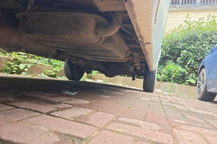 Used JMC Transit  Chassis Front Left