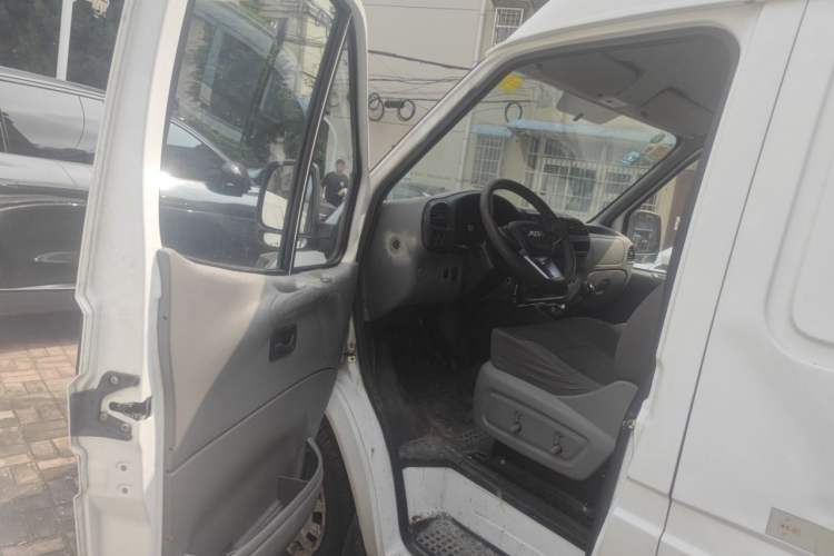 Used JMC Transit  Driver Seat