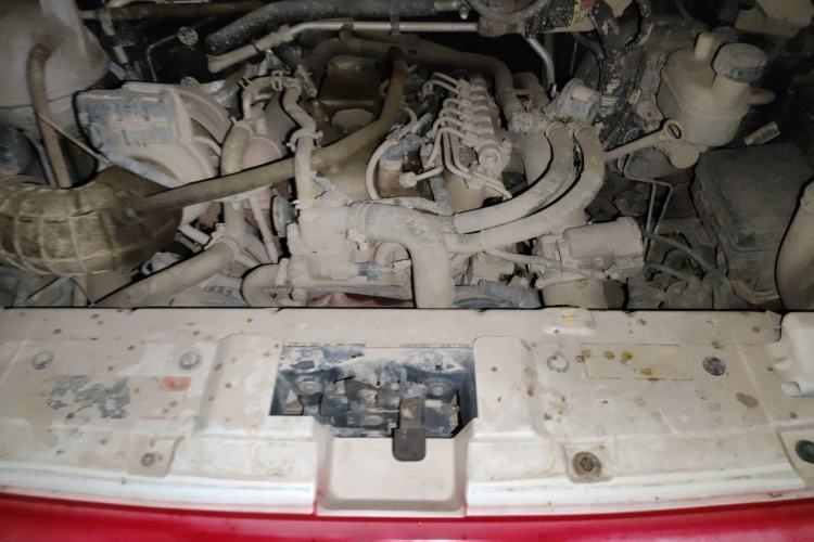 Used JMC Transit  Engine Bay