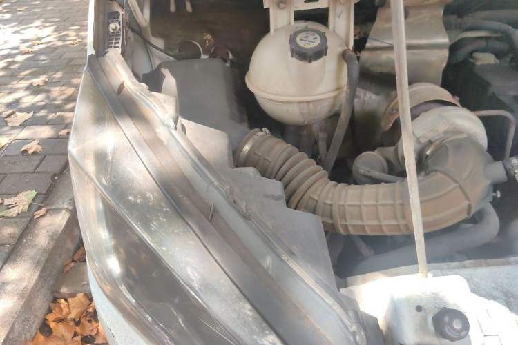 Used JMC Transit  Engine Bay Right