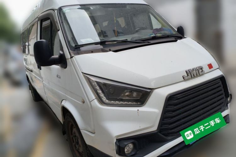 Used JMC Transit  Front Right 45 Deg