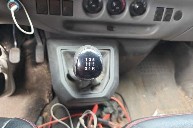 Used JMC Transit  Gear Lever