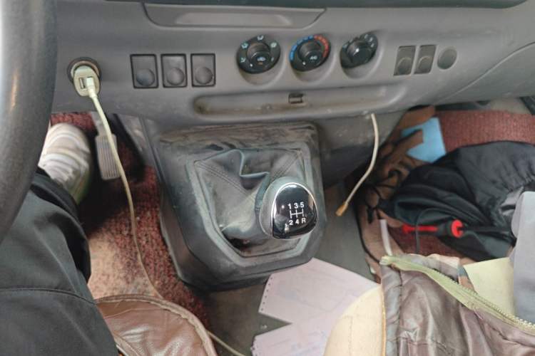 Used JMC Transit  Gear Lever