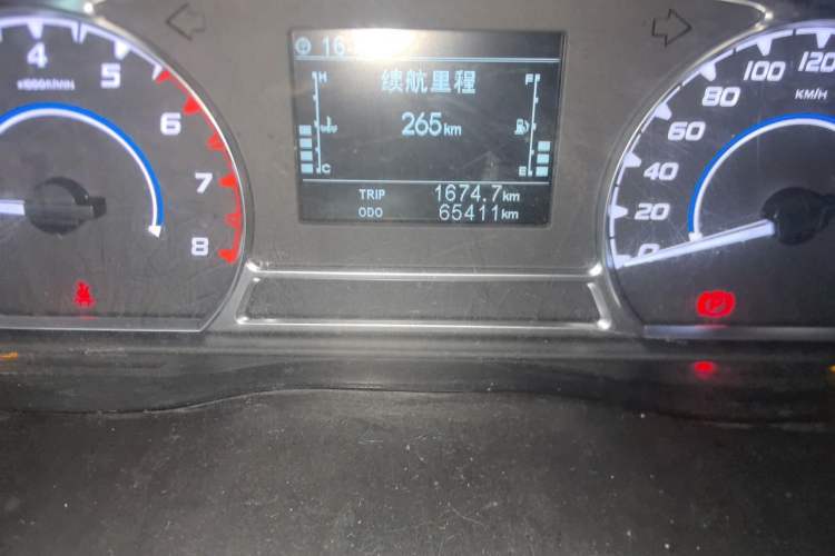 Used JMC Transit  Odometer Close Up