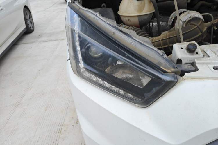 Used JMC Transit  Right Front Headlight