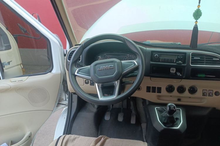Used JMC Transit 2020 2.8T Business-Grade Long Wheelbase Mid-Roof 9-Seater China VI JX493 Steering Wheel