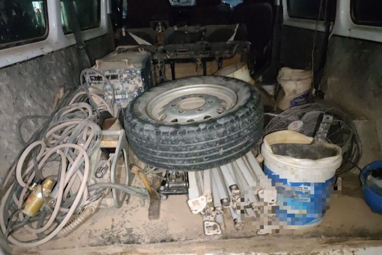 Used JMC Transit  Trunk