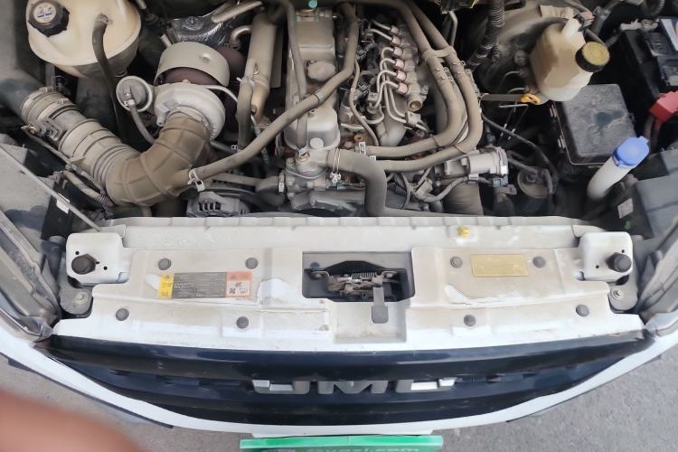 Used JMC Transit 2021 2.8T Space King Standard Version Short Wheelbase Mid-Height Roof 3-Seater Diesel Euro VI JX493 Engine Bay