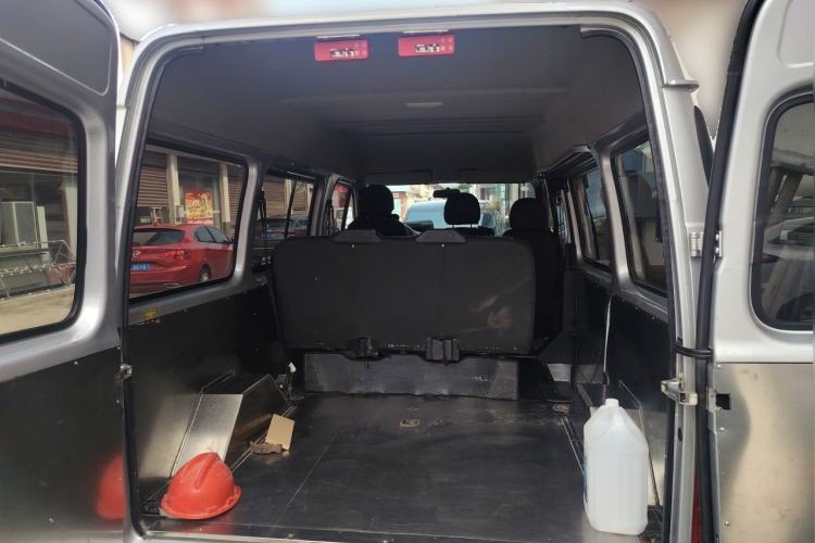 Used JMC Transit 2021 2.8T Space King Standard Version Short Wheelbase Mid-Height Roof 6-Seater Diesel Euro VI JX493 Trunk