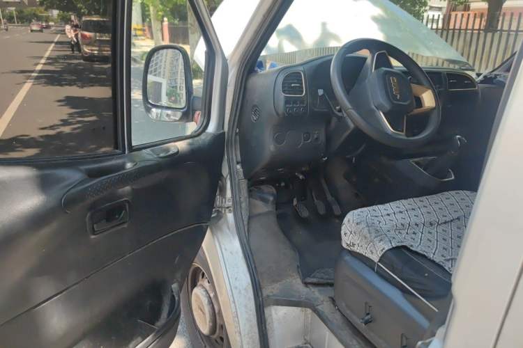 Used JMC Transit 2021 2.8T Space King Taurus Short Wheelbase Mid-Height 6-Seater Diesel Euro VI JX493 Driver Seat