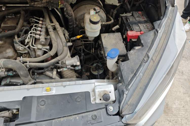 Used JMC Transit  Engine Bay Left