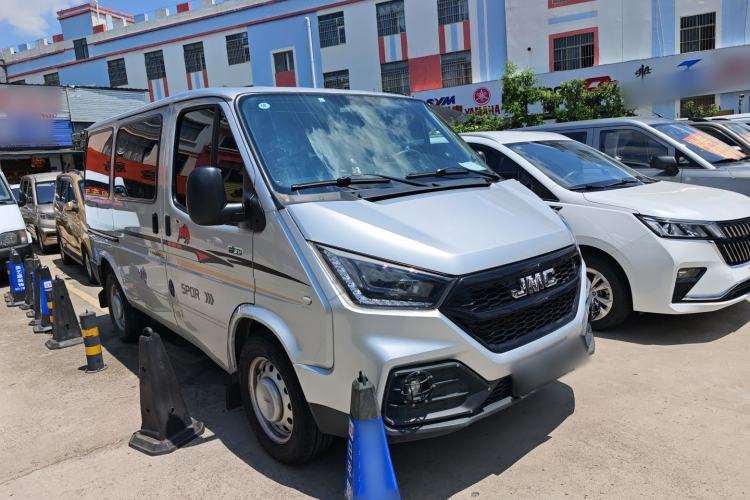 Used JMC Transit 2021 2.8T Space King Standard Version Short Wheelbase Mid-Height Roof 6-Seater Diesel Euro VI JX493 Exterior 3
