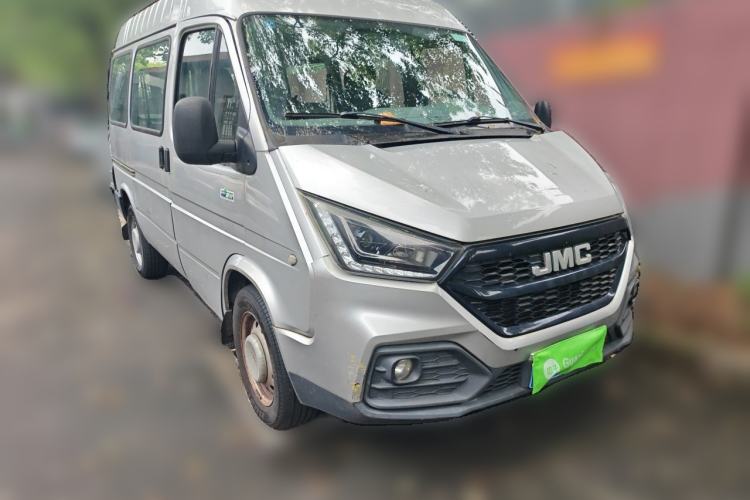 Used JMC Transit 2021 2.8T Space King Standard Version Short Wheelbase Mid-Height Roof 6-Seater Diesel Euro VI JX493 Front Right 45 Deg