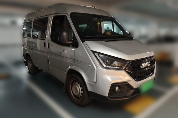 Used JMC Transit 2021 2.8T Space King Standard Version Short Wheelbase Mid-Height Roof 6-Seater Diesel Euro VI JX493 Front Right 45 Deg