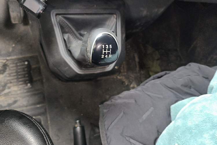 Used JMC Transit  Gear Lever